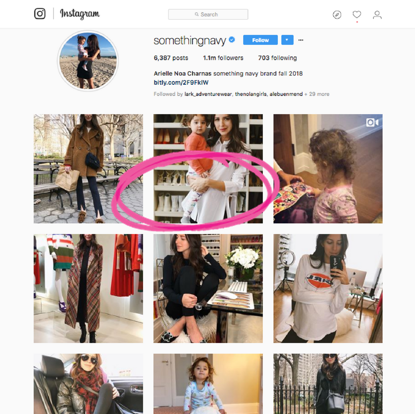 Arielle Charnas and Ruby Lou. Something Navy fashion influencer blogger daughter. Airplanes clothes for girls. Smarty Girl brand organic leggings. Pink purple girly airplane clothing pants. Science STEM smart geek nerd shirt dress