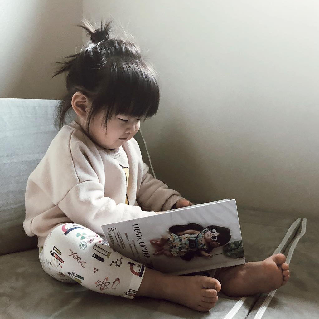 Laura Iz Joey book girls science clothes STEM clothing Smarty Girl brand leggings smart girly apparel nerd geek geeky dinosaur shark airplane insect chemistry pants organic pink purple 