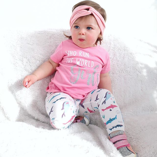 Girly shark leggings for toddler girls by Smarty Girl